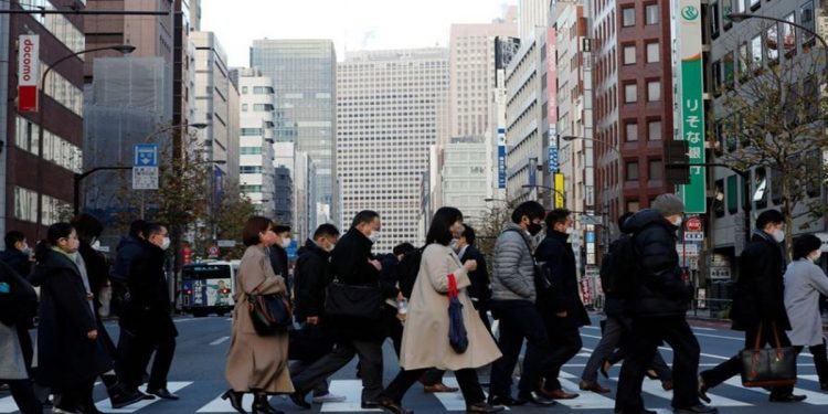 Nền kinh tế Nhật Bản “chông chênh” do thiếu hụt nguồn cung