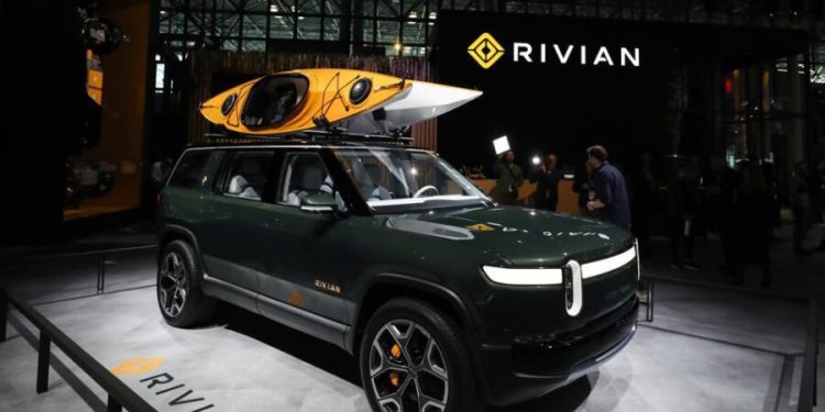 Cổ phiếu Rivian lao dốc sau tuyên bố không hợp tác với Ford làm xe điện