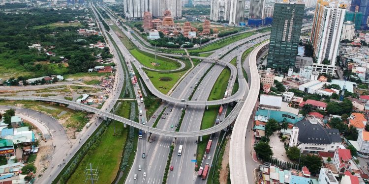 TPHCM đề xuất rút thời gian tính tiền sử dụng đất từ 3 năm xuống 10 ngày