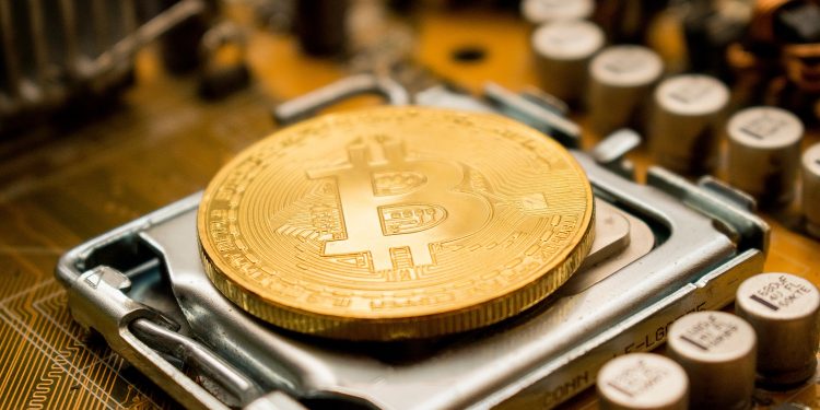 Cổ phiếu ngành khai thác Bitcoin tăng tốt hơn BTC
