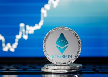 Giá Ethereum có nguy cơ mất $4K do lo ngại đột phá “nêm tăng”