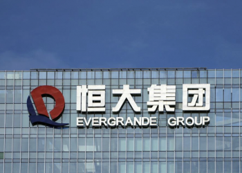 Bán "con cưng" để trả nợ, cổ phiếu Evergrande "bay màu" 273 triệu USD