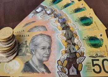 Thị trường tiền tệ phục hồi sau đợt “địa chấn” Omicron, các nhà phân tích cảnh báo nguy cơ cao vẫn còn ở phía trước