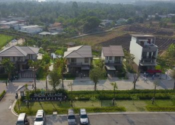 Nhà đầu tư miệt mài "săn" bất động sản nhà liền thổ Long An