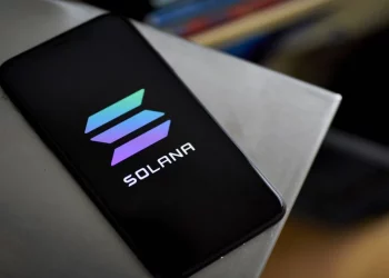 ViMoney: Dự đoán giá Solana: Dao động trong mô hình nêm, giá SOL liệu có sớm đạt mốc 300 USD trong Quý 1/2021?