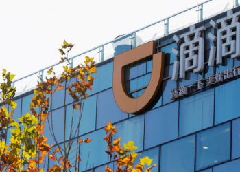 Trung Quốc: Hãng gọi xe Didi Global bị yêu cầu... rút niêm yết tại Mỹ?