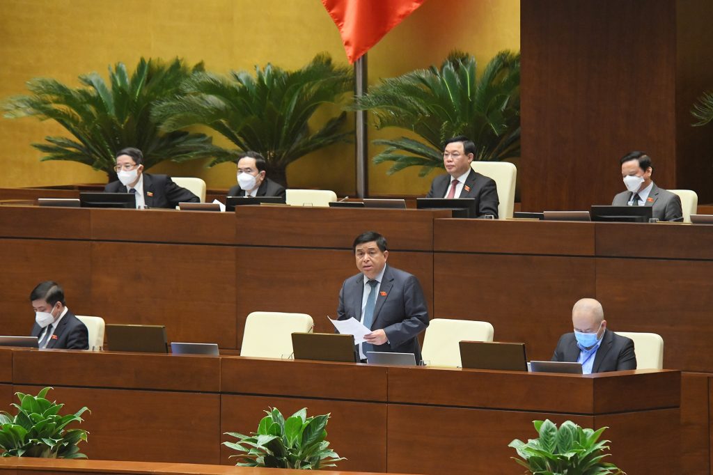 Bộ trưởng Nguyễn Chí Dũng: Ủng hộ nới bội chi, nợ công trong khả năng kiểm soát
