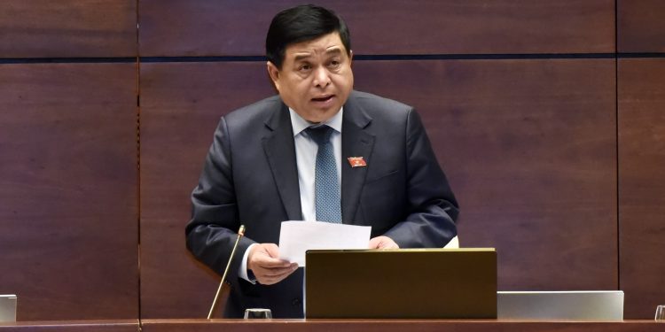 Bộ trưởng Nguyễn Chí Dũng: Ủng hộ nới bội chi, nợ công trong khả năng kiểm soát