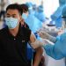 HBA kiến nghị tiêm vaccin mũi 3 cho hơn 300.000 công nhân tại TP.HCM