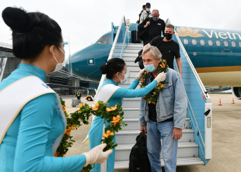 Việt Nam dự kiến mở lại đường bay quốc tế từ tháng 12