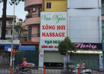 TP.HCM: Tạm thời dừng hoạt động karaoke, massage, quán bar