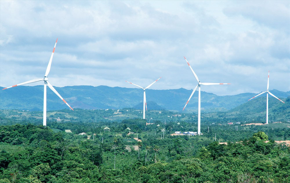 Kịp vận hành thương mại, 69 nhà máy điện gió vẫn được hưởng giá FIT ưu đãi