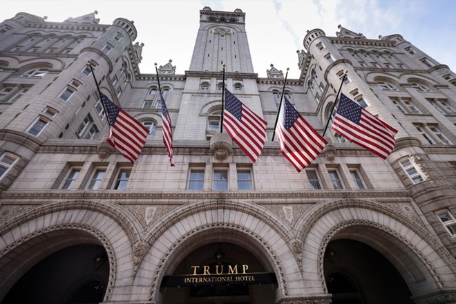 Tập đoàn Trump bán khách sạn ở Washington D.C giá 375 triệu USD