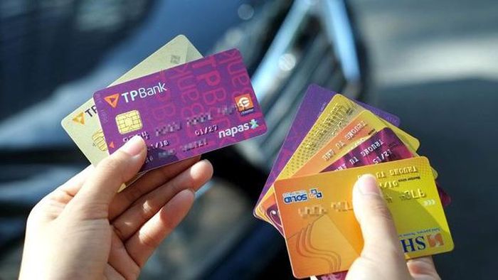 Thẻ từ ATM bị “khai tử” sau ngày 31/12/2021