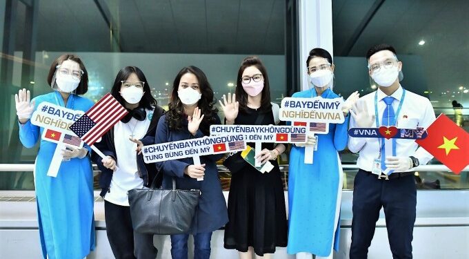 Vietnam Airlines hoàn thành chuyến bay thường lệ đầu tiên đến Mỹ sau gần 14 giờ