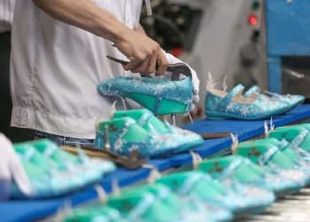 Việt Nam xếp thứ 2 thế giới về xuất khẩu giày dép