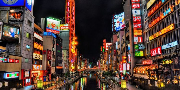 Đi ngược xu hướng toàn cầu, Nhật Bản tung ra kế hoạch kích thích kinh tế kỷ lục