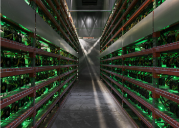 Foundry chơi lớn, chi tiền tấn đầu tư máy đào Bitcoin