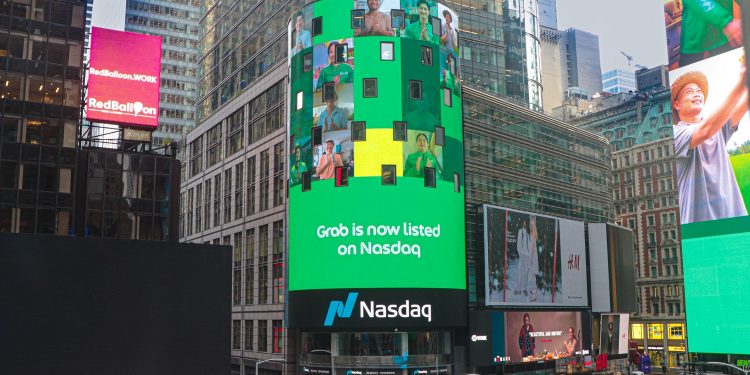 Grab lên sàn - Lễ rung chuông Nasdaq lần đầu tổ chức tại Đông Nam Á