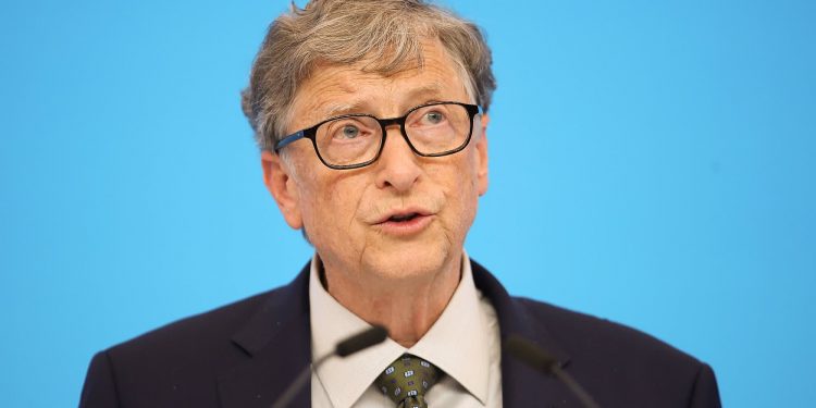 Bill Gates lo lắng điều gì nhất trong năm 2022?