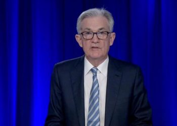 Chủ tịch Fed Jerome Powell trong cuộc họp báo ngày 15/12.