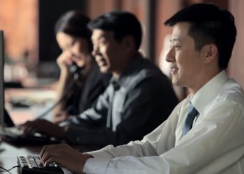 Mức lương của nhân viên cổ cồn trắng ở Mỹ tăng kỷ lục trong 20 năm