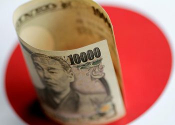 Nhật Bản thông qua ngân sách bổ sung 36 nghìn tỷ Yen