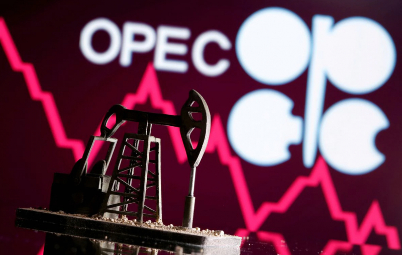 OPEC+ sẽ tăng hay giảm sản lượng dầu?