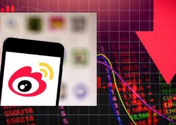 Cổ phiếu Weibo giảm mạnh trong phiên giao dịch đầu tiên ở Hồng Kông.