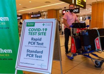 ViMoney: WHO cảnh báo nguy cơ "sóng thần Covid-19" do biến chủng Omicron và Delta