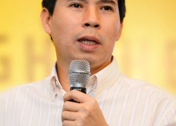 Bán 1 triệu cổ phiếu MWG, ông Nguyễn Đức Tài thu hơn 130 tỷ đồng