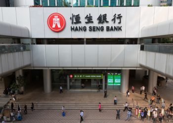 Cổ phiếu công nghệ suy yếu kéo Hang Seng Hồng Kông "bay màu" 1%