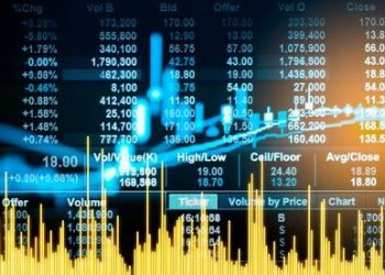 Năm 2021: Giao dịch chứng khoán mỗi phiên tăng 357,5% so với năm 2020