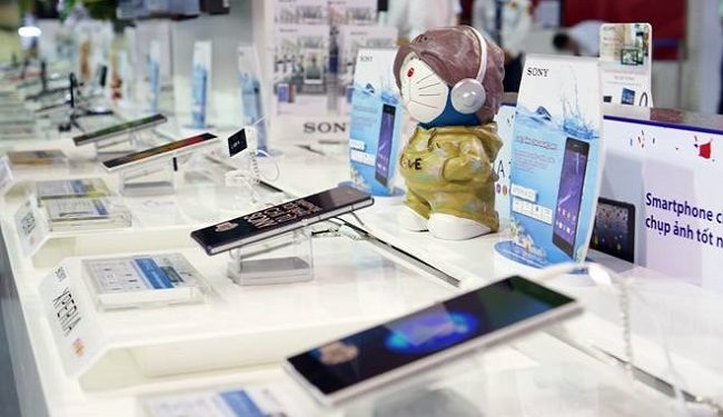 Việt Nam: Doanh số smartphone tăng 5 lần sau giãn cách