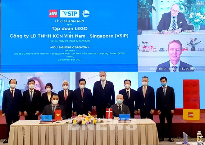 Vimoney: Tập đoàn Lego đầu tư hơn 1 tỷ USD, xây nhà máy tại Việt Nam