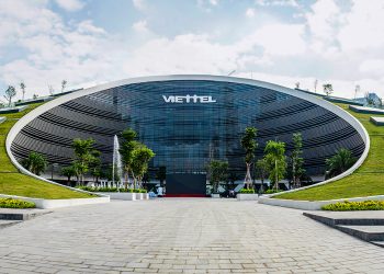 Viettel 5 lần liên tiếp là doanh nghiệp đóng thuế nhiều nhất Việt Nam