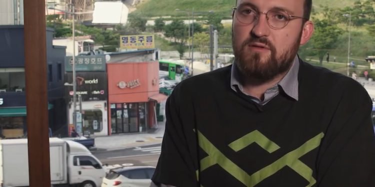 ViMoney: Charles Hoskinson nói về sự phát triển của Cardano, chỉ trích hệ thống thuế tiền điện tử của Mỹ