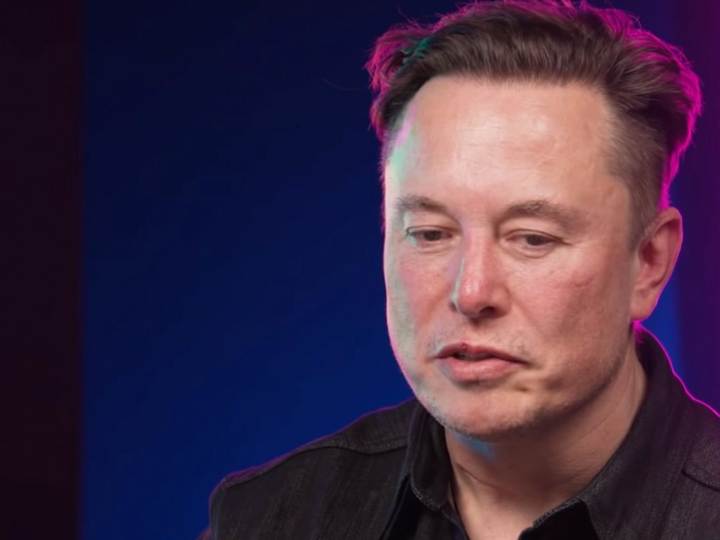ViMoney: Elon Musk nghiêm túc trên Twitter, chỉ ra những kẻ lừa đảo tiền điện tử trong các chủ đề
