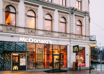 ViMoney: McDonald's phản đối yêu cầu chấp nhận Dogecoin của Elon Musk