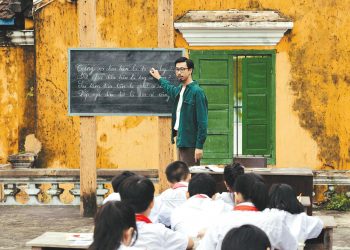 Đen Vâu mang được bao nhiêu tiền về cho mẹ?