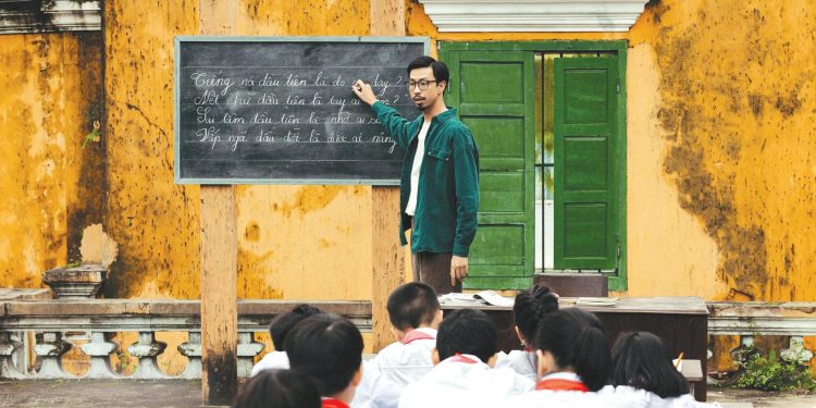 Đen Vâu mang được bao nhiêu tiền về cho mẹ?