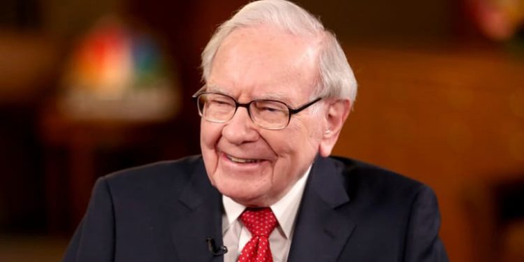 ViMoney: Điểm tin đầu giờ 6/1: Đọc gì trước giờ giao dịch - Mua và giữ cổ phiếu Apple suốt 5 năm, Warren Buffett lãi ngay 120 tỷ USD.