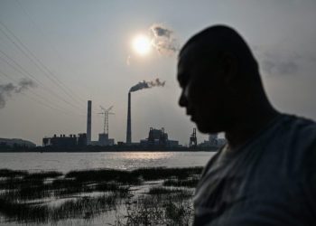 Indonesia nới lỏng lệnh cấm xuất khẩu than, nhiều quốc gia “nín thở” chờ đợi quyết định mới