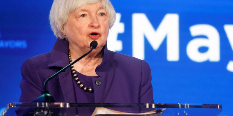 Janet Yellen: Lạm phát của Mỹ sẽ giảm xuống 2% vào cuối năm