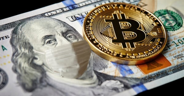 Jeffrey Gundlach cảnh báo suy thoái kinh tế năm 2022 và kêu gọi không mua Bitcoin