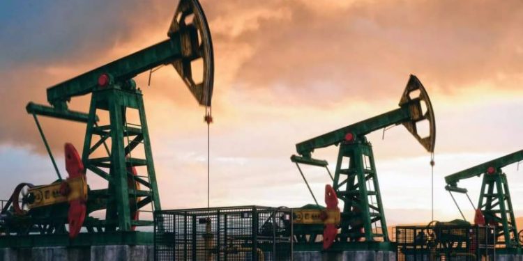 Điều mà ông Biden không muốn thấy đã xảy ra: giá dầu tăng mạnh, và Brent phá mốc 90 USD!