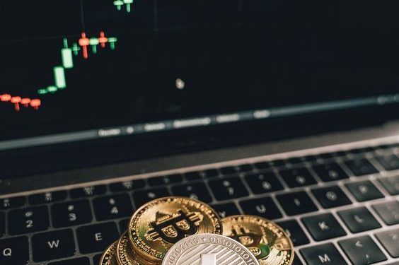 ViMoney: Điểm tin Crypto 15/1: Pakistan áp đặt lệnh cấm tiền điện tử, Ripple kêu gọi SEC sớm chuyển vụ việc, Ấn Độ bắt đầu ETF BTC và ETH