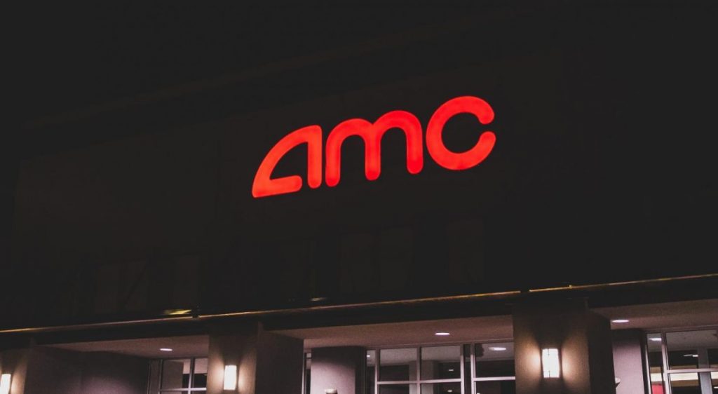 AMC sẽ chấp nhận thanh toán bằng Dogecoin và Shiba Inu trong năm 2022