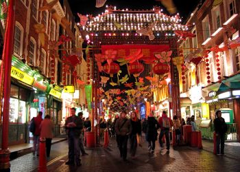 Chứng khoán châu Á - Thái Bình Dương biến động trái chiều, thị trường Trung Quốc đại lục, Hàn Quốc đóng cửa trước Tết Nguyên đán