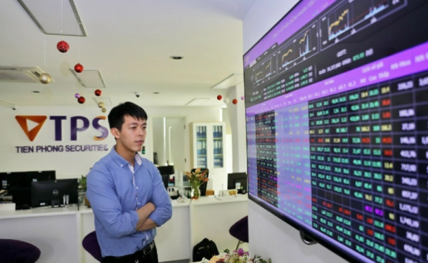 Xử phạt công ty chứng khoán Tiên Phong vì cọc 500 tỷ đồng mua đất không báo cáo